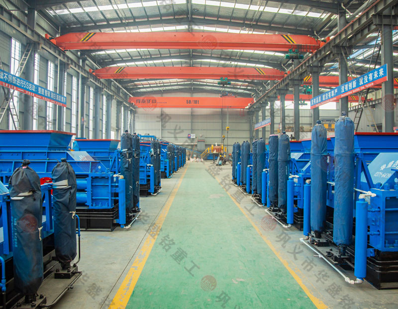 处理建筑废料用什么设备？破碎红砖用马博(中国)好吗？