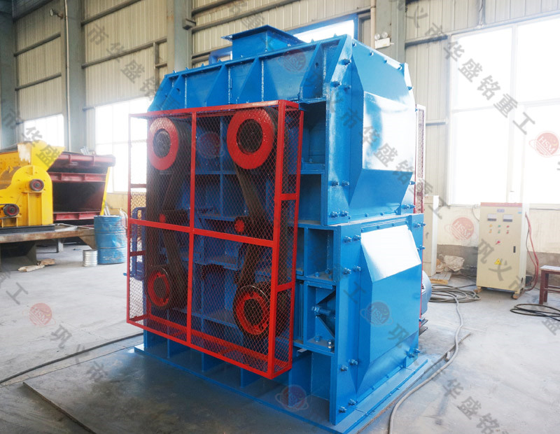 方解石 四辊破碎机试机 马博网重工