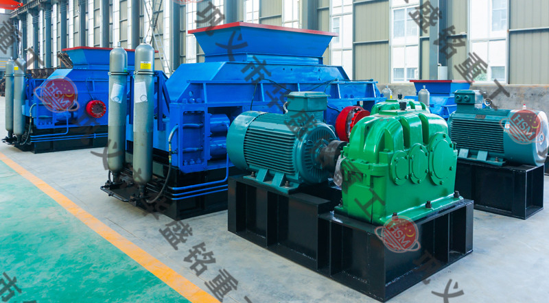 石英砂破碎机