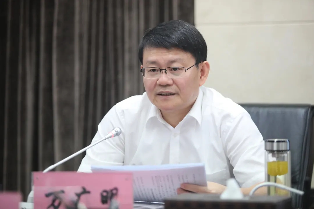 万广明在南昌城市明博（中国）集团调研